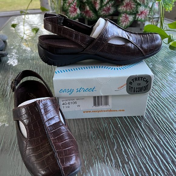 Easy Street comfort wave shoes - Sportster Brown Croc print 7.5 W (New i… - Picture 7 of 9